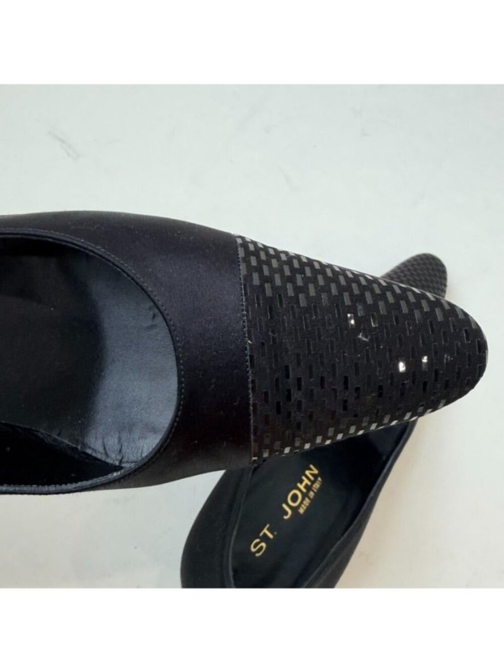 St. John Nicolette Pointed Toe Pumps Black Satin Women's 7B Made in Italy - Picture 7 of 12